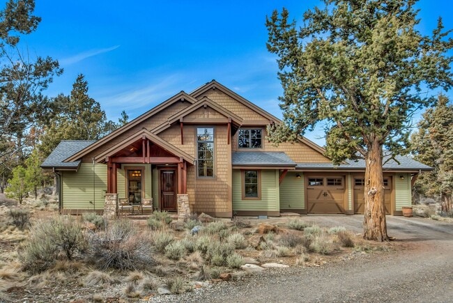 18399 Tumalo Reservoir Rd in Bend, OR - Building Photo - Building Photo