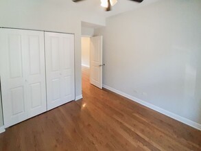 850 W Cornelia Ave, Unit 2n in Chicago, IL - Foto de edificio - Building Photo