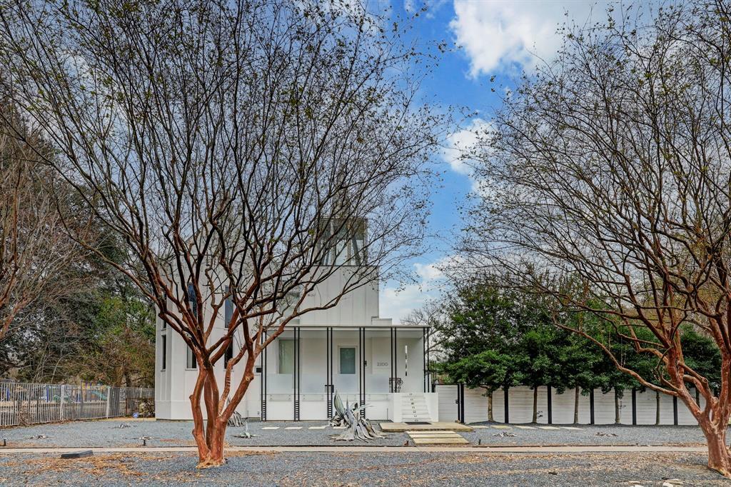 2200 Harvard St in Houston, TX - Building Photo