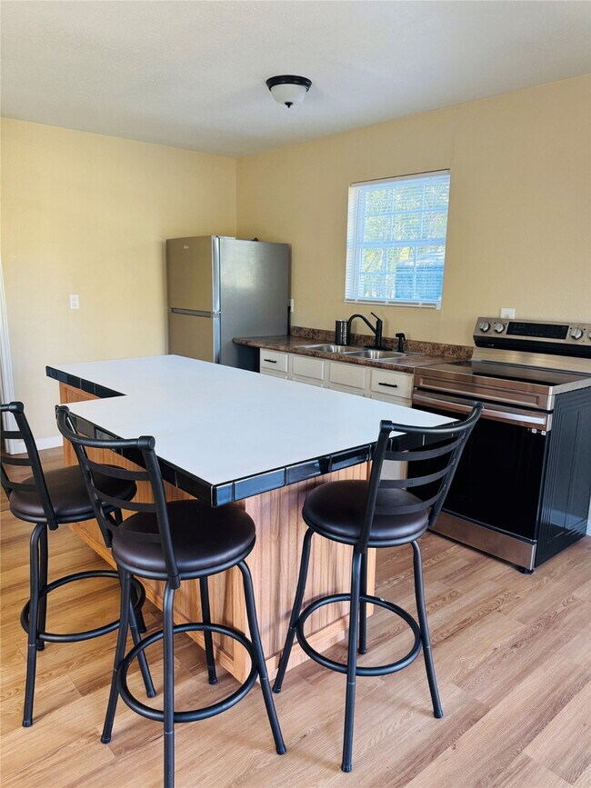 7131 Farm to Market Rd 563 in Wallisville, TX - Building Photo - Building Photo