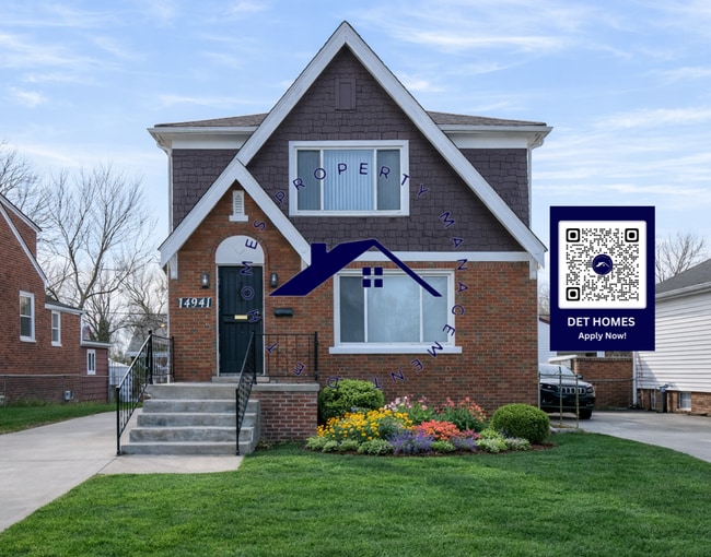 property at 14941 Robson St