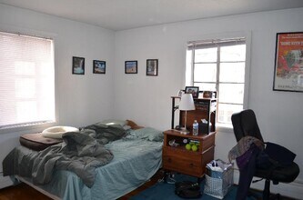 50 Evergreen St, Unit 22 in Boston, MA - Foto de edificio - Building Photo