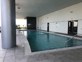 1600 NE 1st Ave, Unit 1715 in Miami, FL - Building Photo