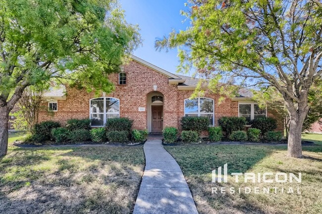 522 Golden Bell Dr in Glenn Heights, TX - Building Photo - Building Photo
