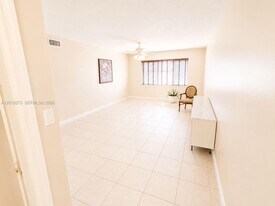 5800 NE 22nd Way in Fort Lauderdale, FL - Building Photo