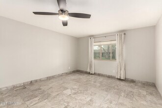 8212 E Rovey Ave in Scottsdale, AZ - Building Photo - Building Photo
