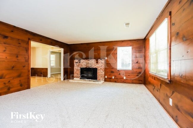 6580 Short Rd in Fairburn, GA - Building Photo - Building Photo