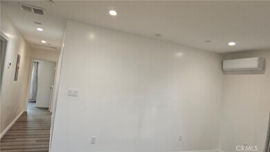 1203 W Shorb St in Alhambra, CA - Foto de edificio - Building Photo