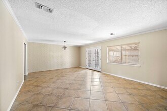 14185 Misty Meadow Ln in Houston, TX - Building Photo - Building Photo