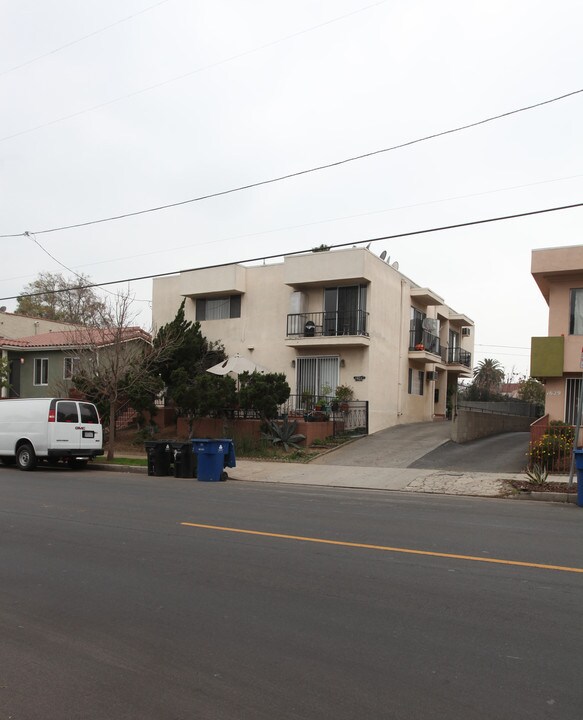 1623 Talmage Ave in Los Angeles, CA - Foto de edificio