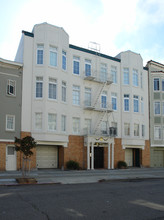 3320 Octavia in San Francisco, CA - Building Photo - Building Photo