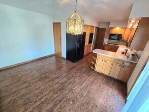 1133 N Howard Ave in Grand Island, NE - Building Photo - Building Photo