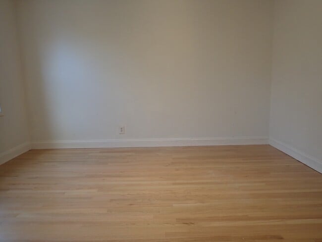 88 Clermont Ave in Brooklyn, NY - Foto de edificio - Building Photo