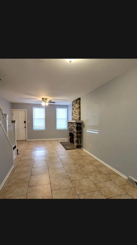 property at 122 N Scott St