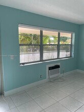 202 Canterbury I in West Palm Beach, FL - Building Photo - Building Photo