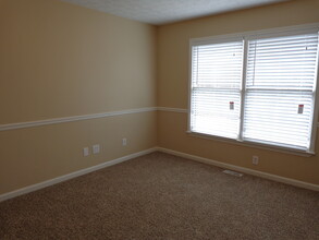 780 Holcombe Woods Ct in Auburn, GA - Building Photo - Building Photo