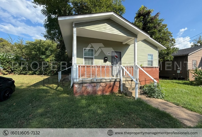 922 Bloom St in Jackson, MS - Building Photo - Building Photo