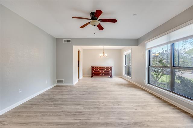 6220 Glennox Ln in Dallas, TX - Building Photo - Building Photo