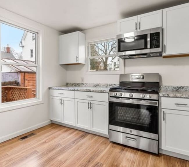 59 Cedar St, Unit 59 in Haverhill, MA - Building Photo - Building Photo