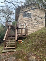 614 Park Rd in Emerald Hills, CA - Building Photo