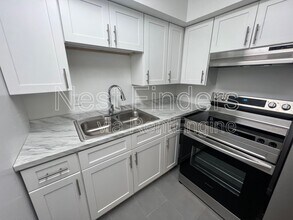 1318 Sydney Pl in Jacksonville, FL - Building Photo - Building Photo
