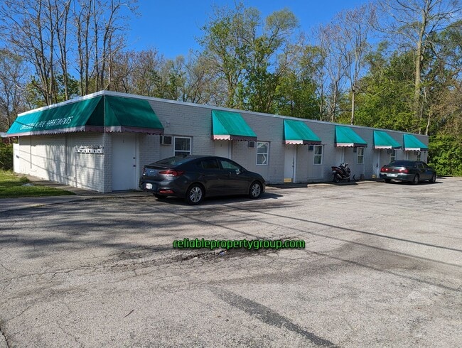 property at 805 N Washington St