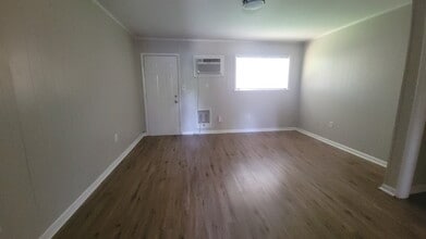 3815 Mc Vay St SW in Huntsville, AL - Building Photo - Building Photo