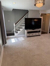 175 Wardwell Rd in Mineola, NY - Building Photo - Building Photo