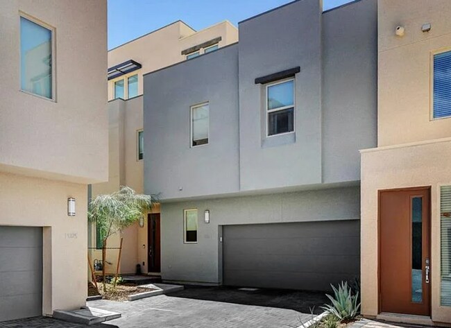 11377 Gravitation Dr in Las Vegas, NV - Building Photo - Building Photo