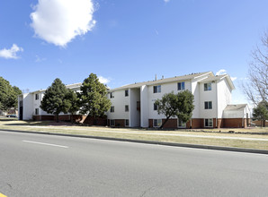 Union Gardens in Colorado Springs, CO - Building Photo - Building Photo