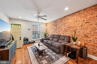 503 S Bouldin St in Baltimore, MD - Building Photo - Building Photo