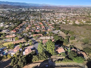 377 Mesa Ave in Thousand Oaks, CA - Building Photo - Building Photo