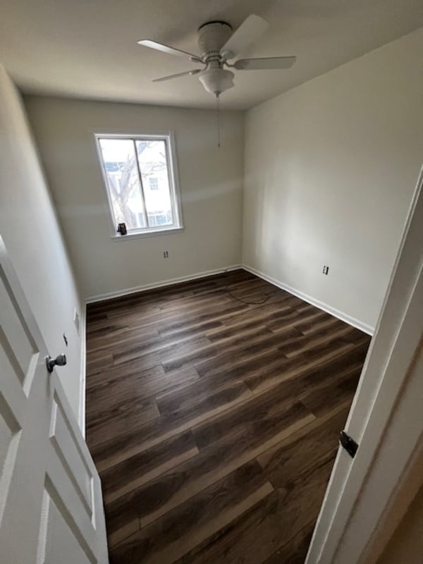 8004 Community Dr in Manassas, VA - Building Photo - Building Photo