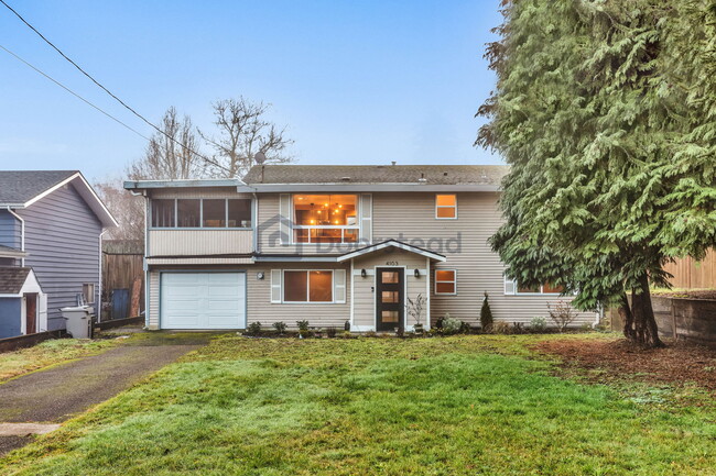 property at 4103 NE 2nd Pl