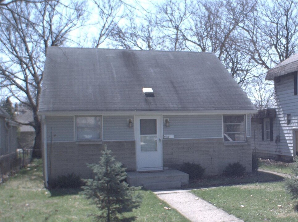 2769 Allegheny Ave in Columbus, OH - Building Photo