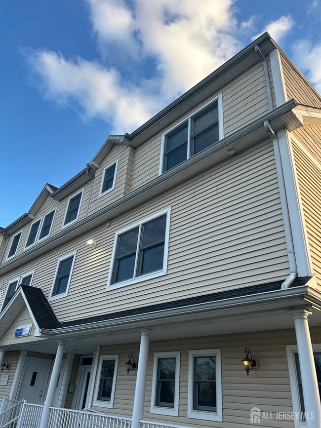 83 N Main St in Milltown, NJ - Building Photo - Building Photo