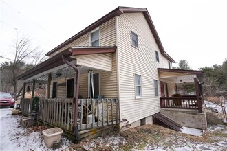 2175 Forest Inn Rd in Palmerton, PA - Foto de edificio - Building Photo