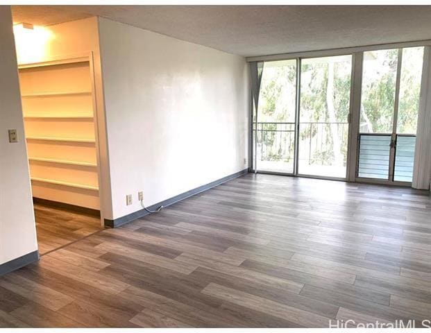 property at 1600 Wilikina Dr
