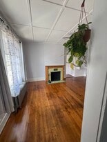 59 Elizabeth St, Unit 1st Floor in Pittsfield, MA - Building Photo