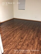 282 W Main St in Waukesha, WI - Building Photo - Building Photo