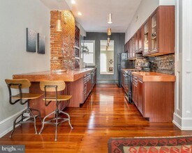 1607 South St in Philadelphia, PA - Building Photo - Building Photo