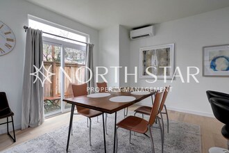 3013 SE Division St in Portland, OR - Building Photo - Building Photo