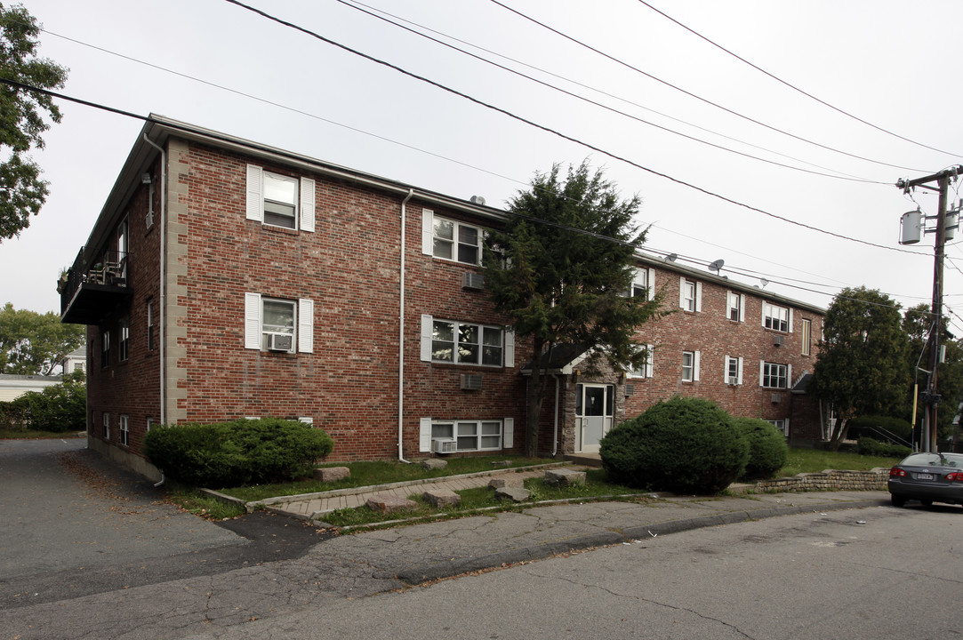 71 Station St in Quincy, MA - Building Photo