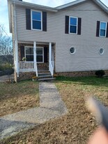 3211 LUANN Dr in Nashville, TN - Building Photo