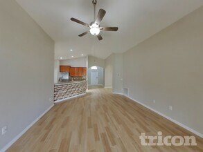 12522 Cricklewood Dr in Spring Hill, FL - Foto de edificio - Building Photo