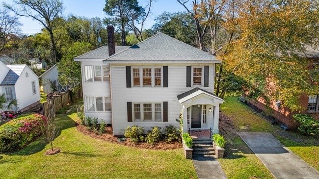 property at 123 E 55th St