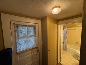 1095 Macon Hwy in Athens, GA - Building Photo - Building Photo