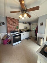 135 Lynde St in Melrose, MA - Building Photo - Building Photo