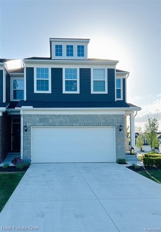 4932 Glenora Dr in Orion Township, MI - Building Photo - Building Photo