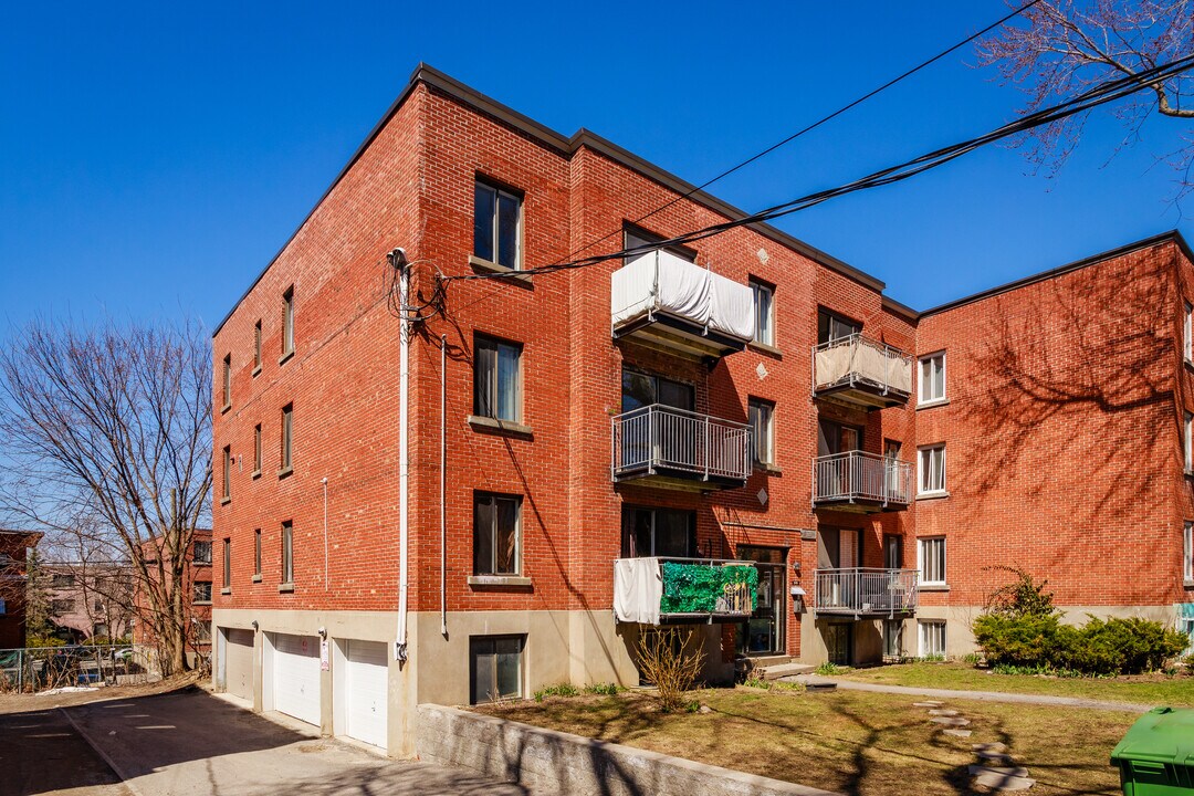 2985 Barclay Av in Montréal, QC - Building Photo